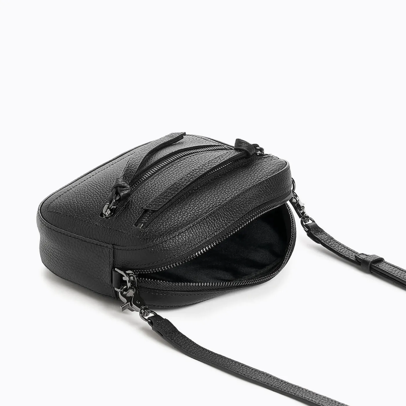 Flash Sale Botkier Chelsea Camera Crossbody Black