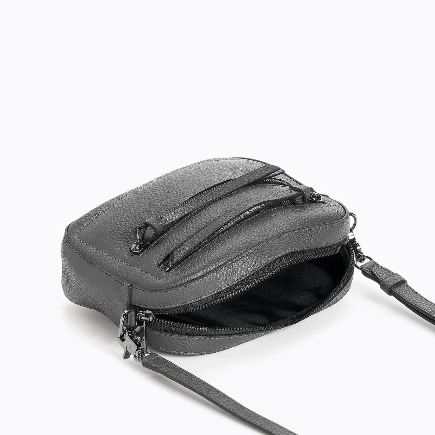 New Botkier Chelsea Camera Crossbody Smoke