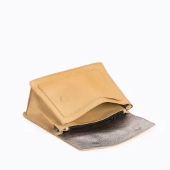 Store Botkier Cobble Hill Flap Satchel Camel